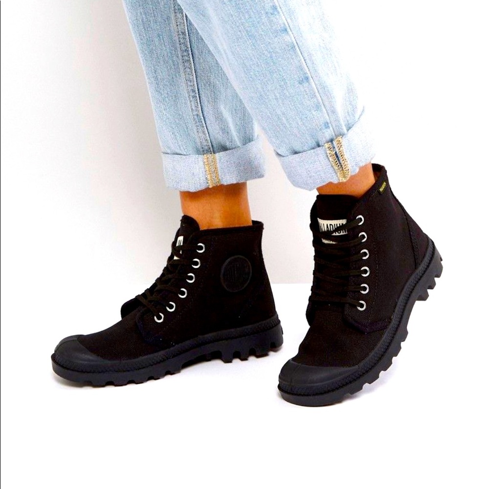 Palladium Pampa Hi Black Canvas Sneaker Boot 9